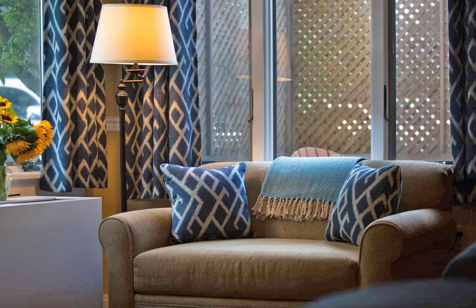 Gallery Image - Inside a guest room at Skytop Lodge Cottages